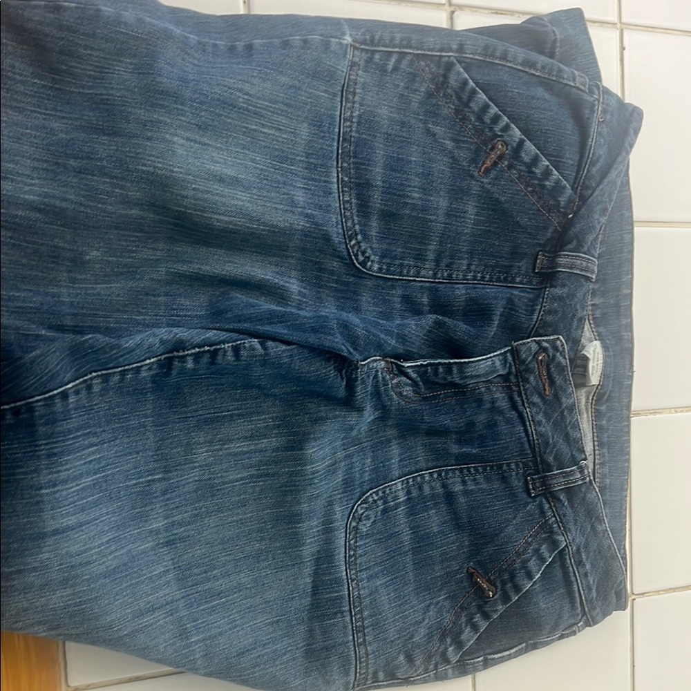Faded Glory Relaxed Blue Jeans with Vintage Appeal